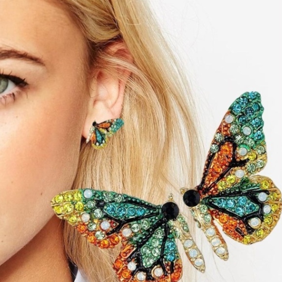 Jewelry - ❤ 4/$15❤ HOST PICK ❤.925 Butterfly Earrings